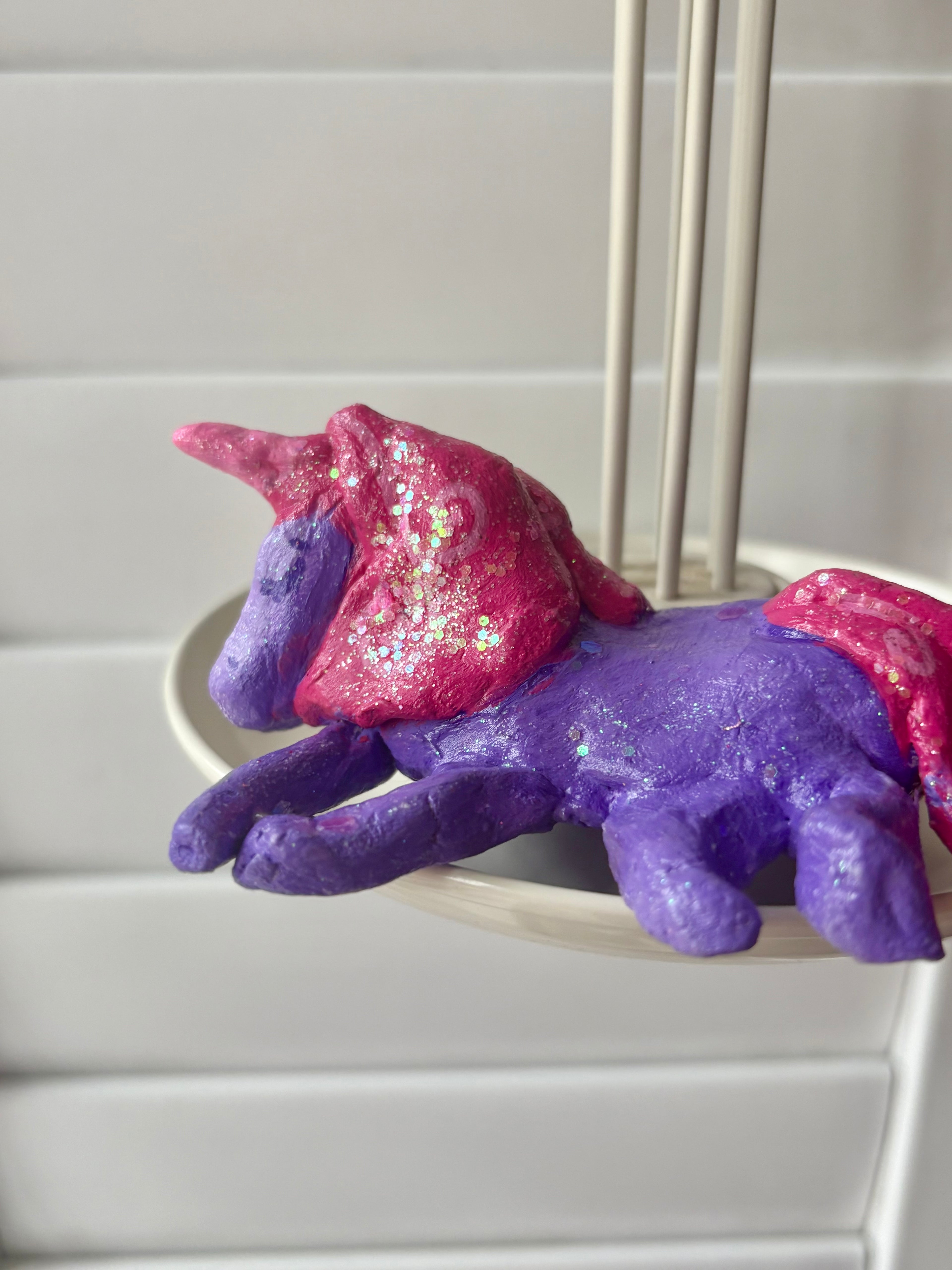 Glittery unicorn trinket